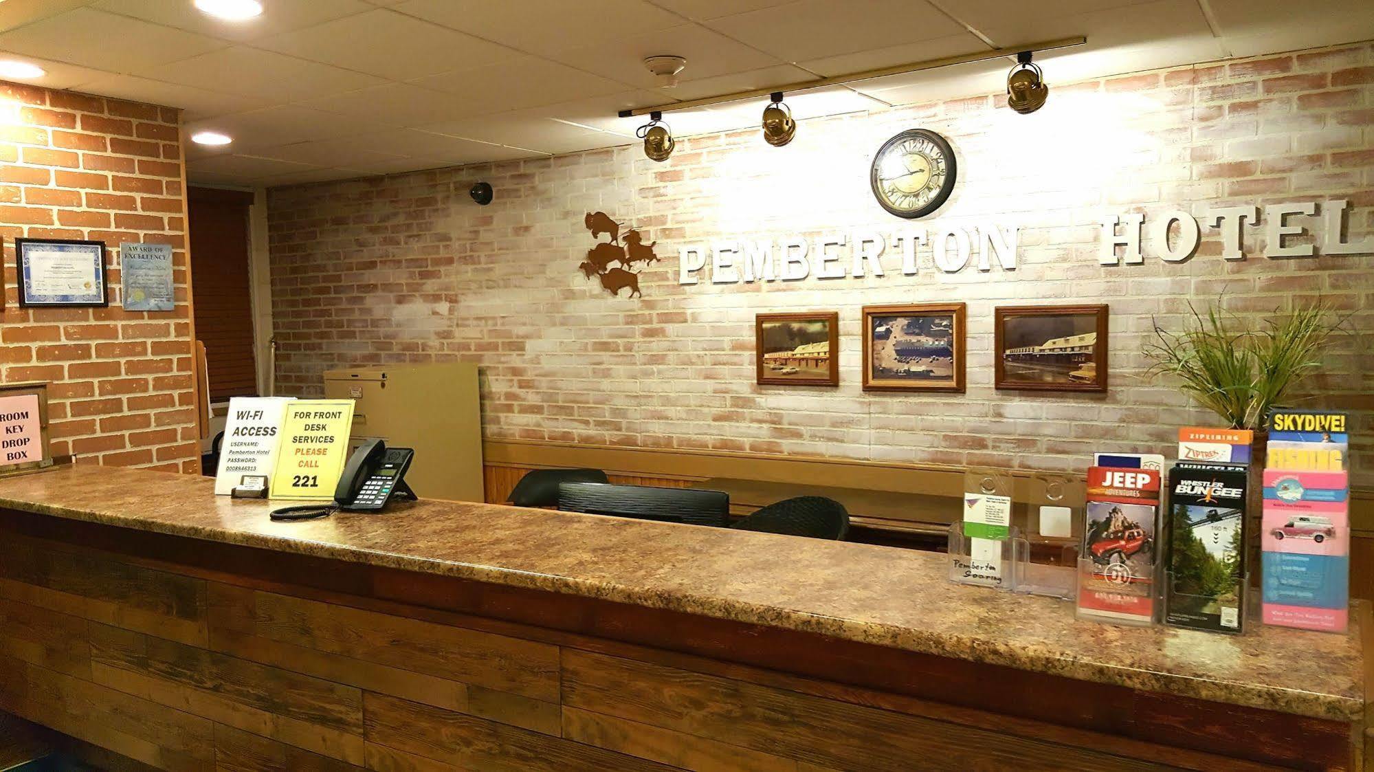 Pemberton Hotel Экстерьер фото